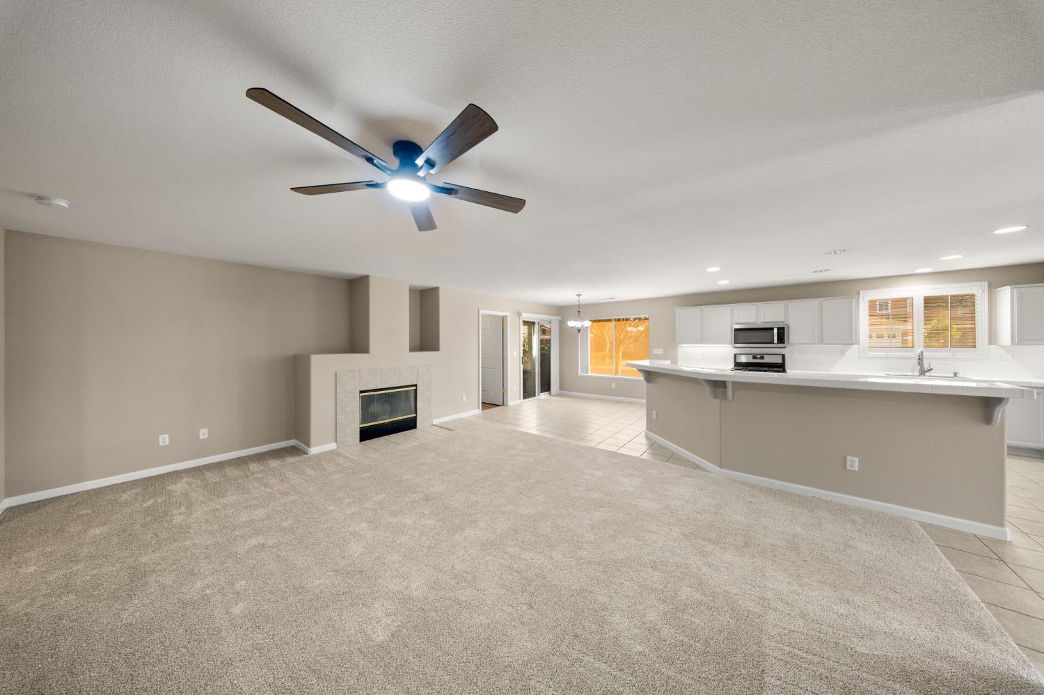 2005 Floral Ct, Modesto, CA 95356