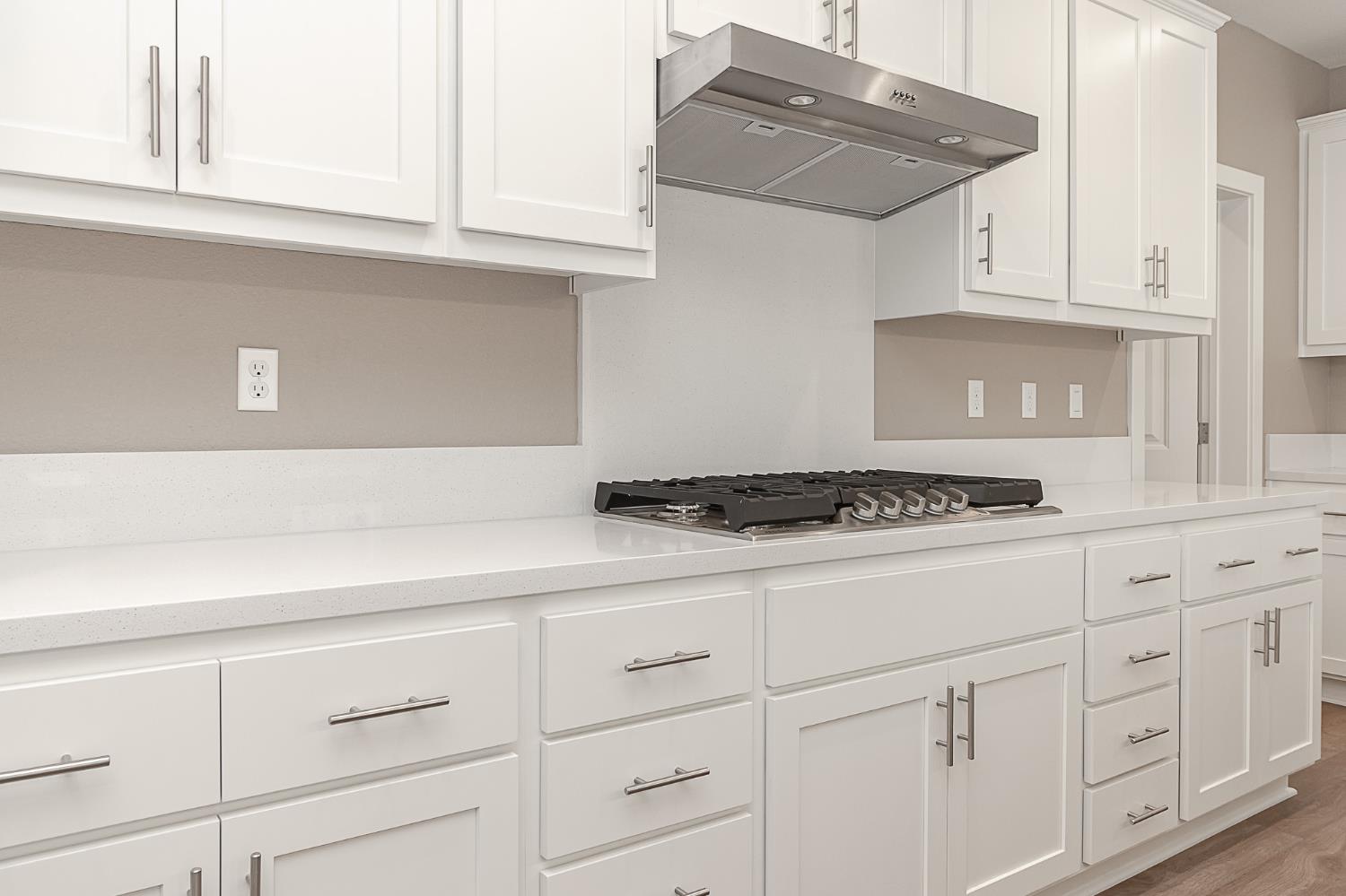 1310 Veteran St, Manteca, CA 95337