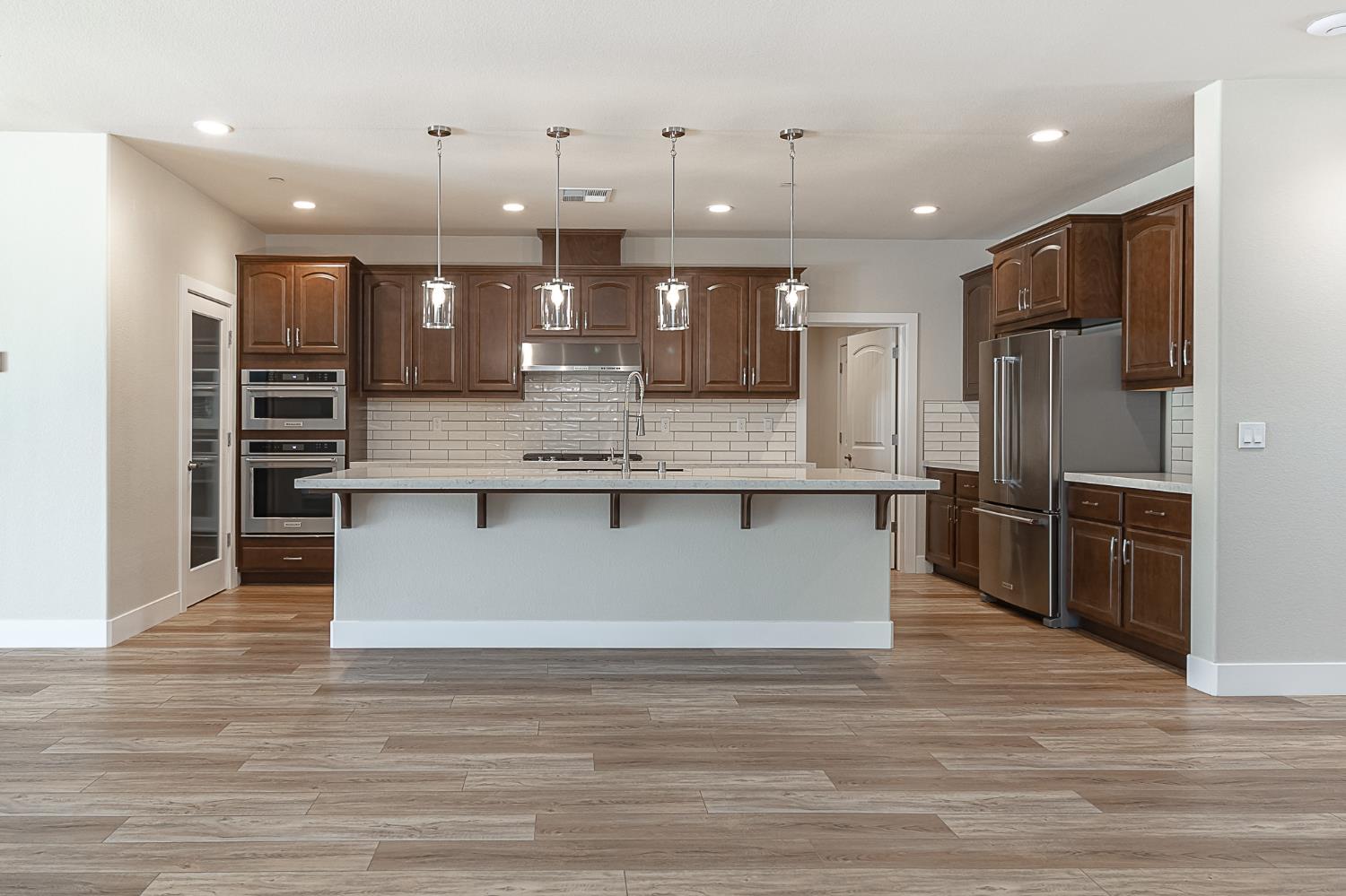 1271 Veteran St, Manteca, CA 95337