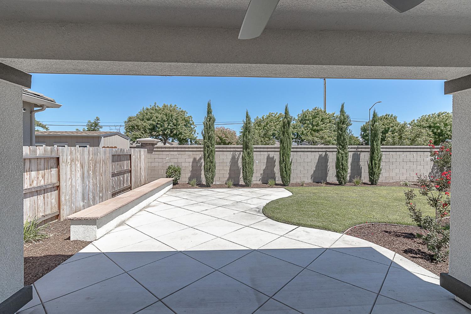 1271 Veteran St, Manteca, CA 95337