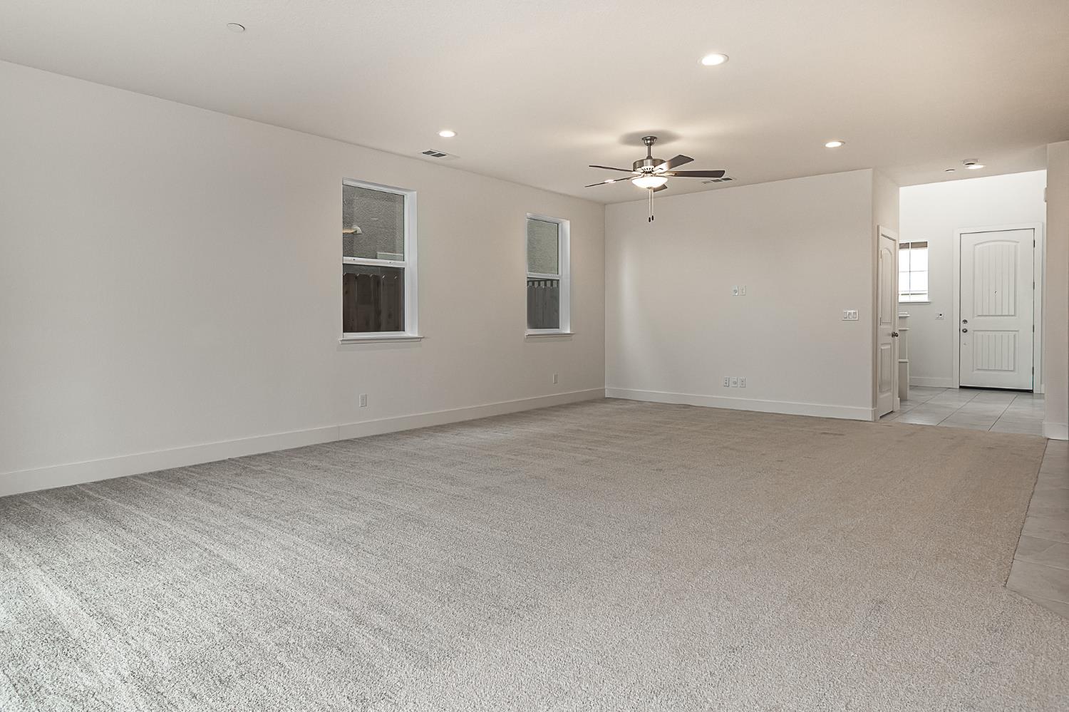 1807 Birdie St, Manteca, CA 95337