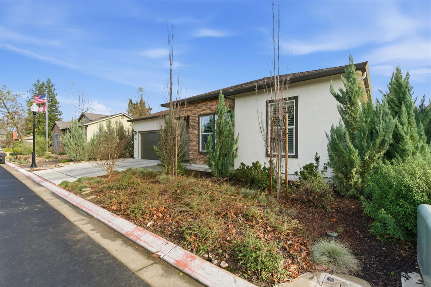 868 River Pointe Cir, Oakdale, CA 95361