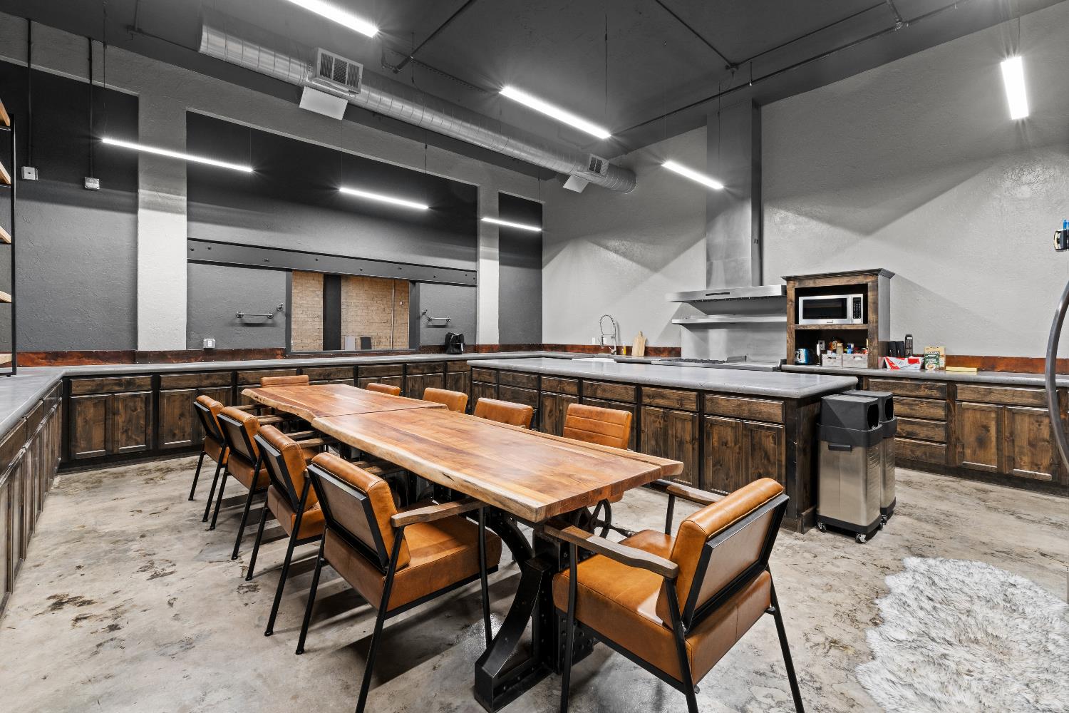 510 W Robertson Blvd, Chowchilla, CA 93610