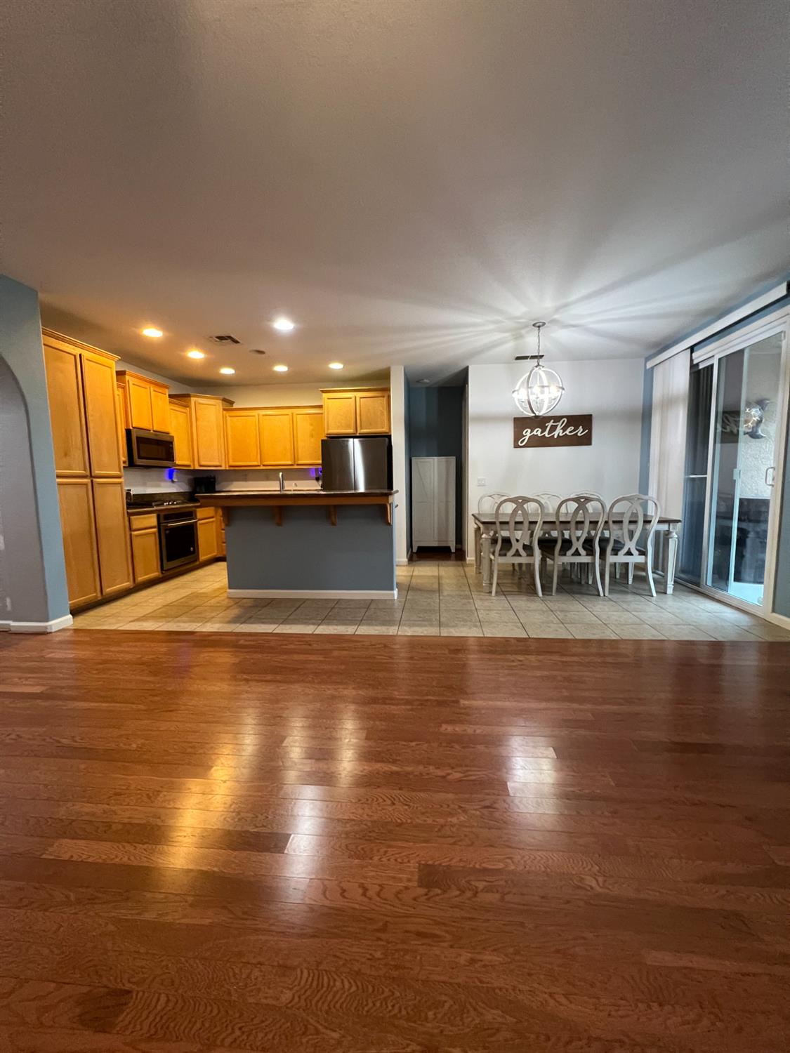 1766 W Dalia Pl, Manteca, CA 95337