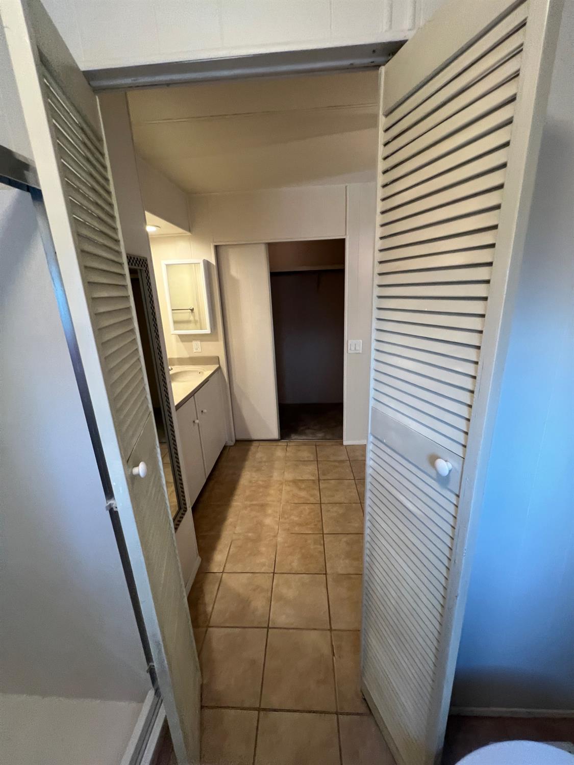 3955 Coffee #53, Modesto, CA 95355