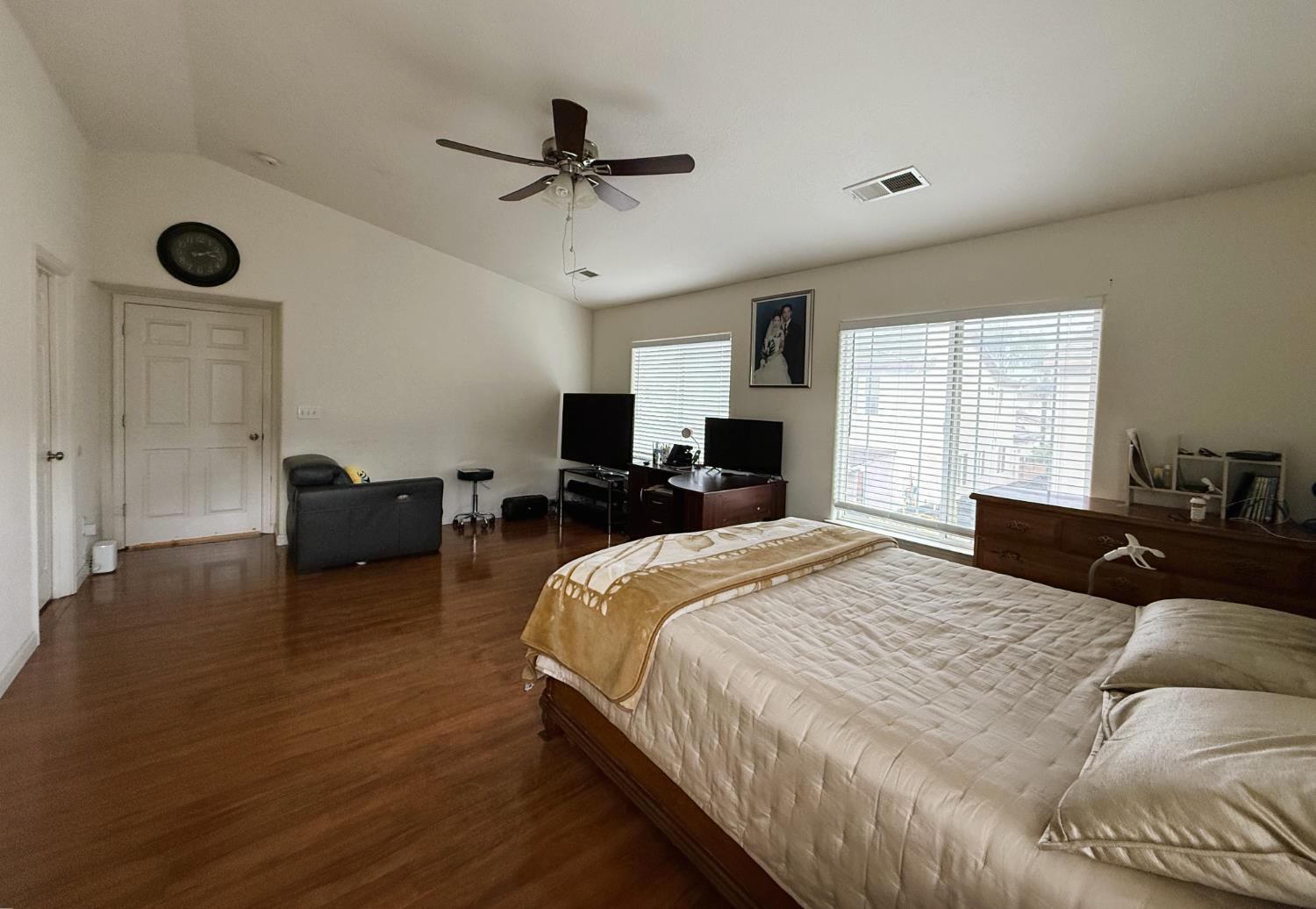 158 Charbray Ct, Patterson, CA 95363