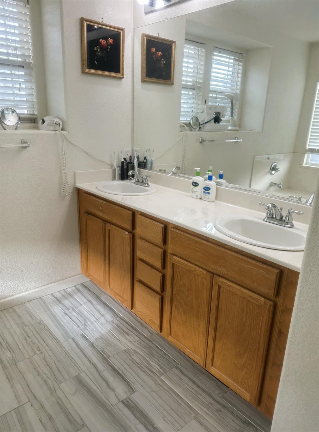 158 Charbray Ct, Patterson, CA 95363