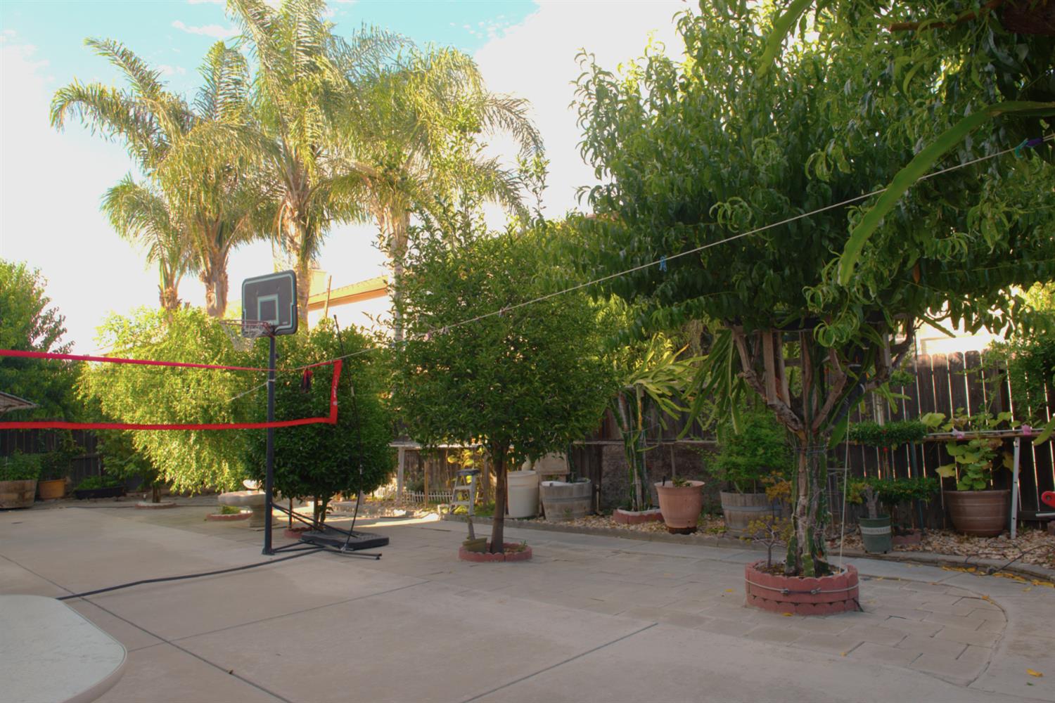 158 Charbray Ct, Patterson, CA 95363