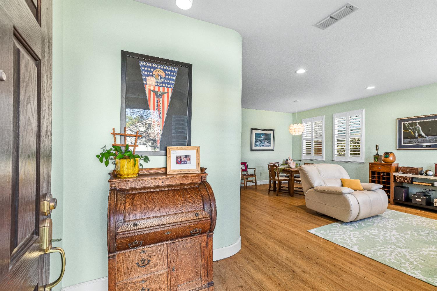 4014 PINE LAKE Cir, San Joaquin, CA 95219