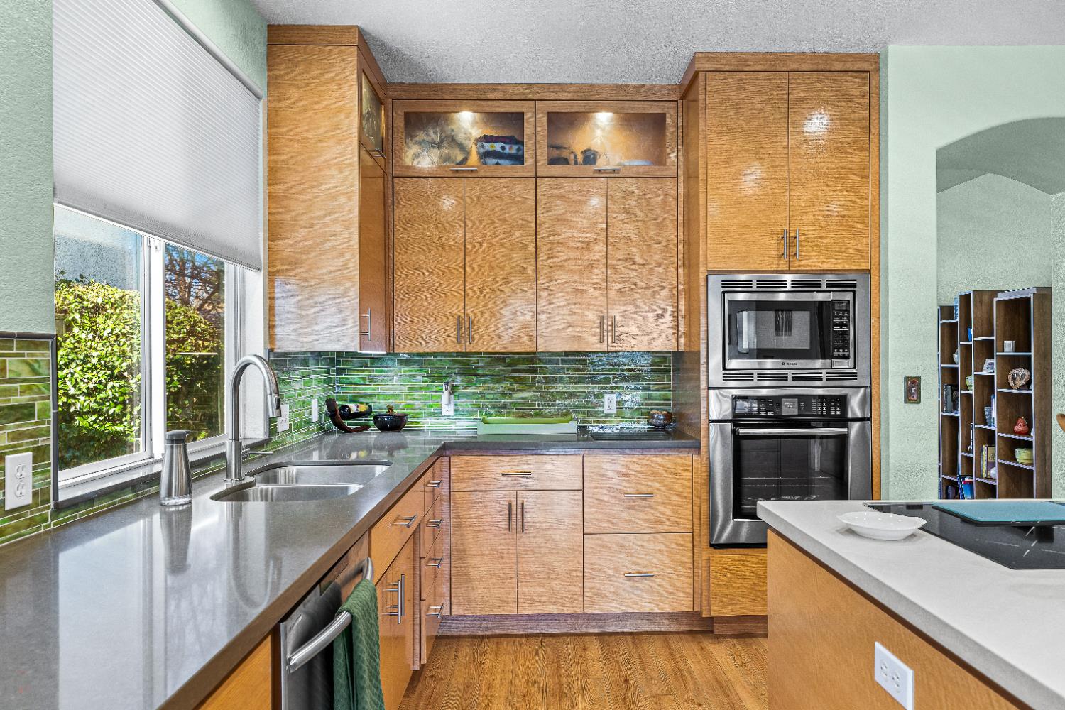 4014 PINE LAKE Cir, San Joaquin, CA 95219