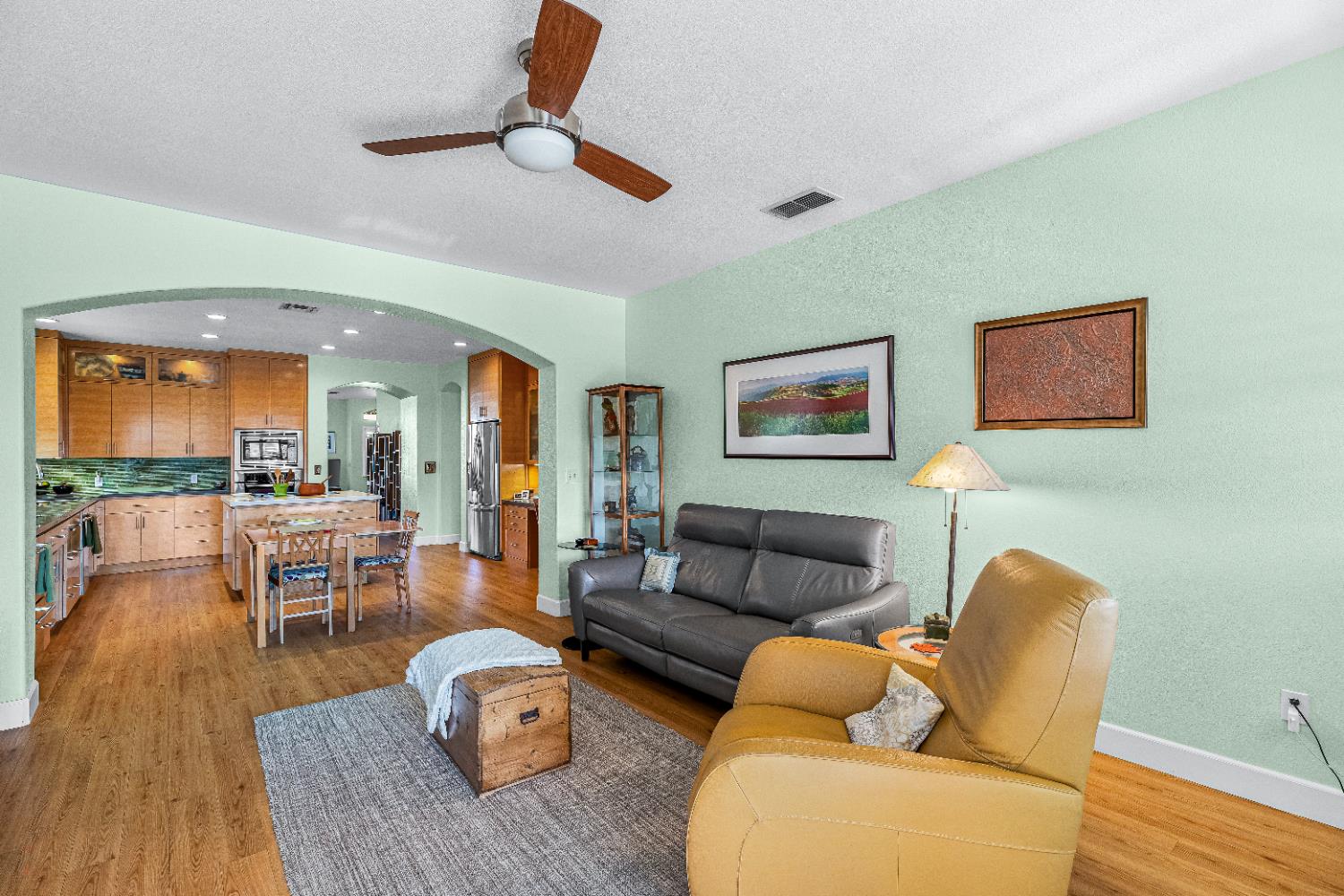 4014 PINE LAKE Cir, San Joaquin, CA 95219