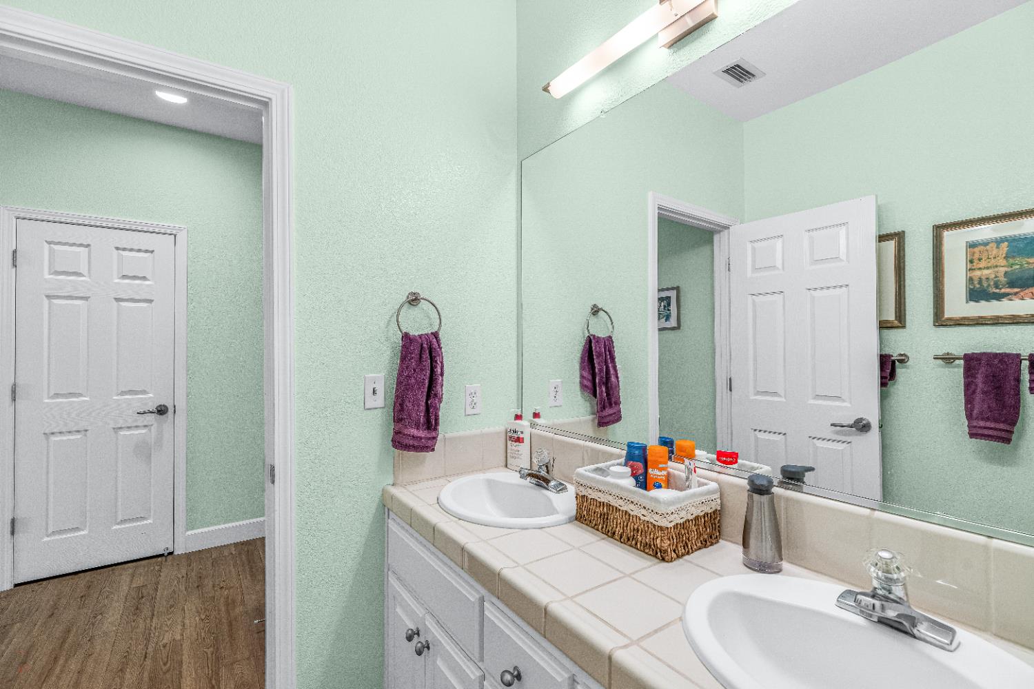 4014 PINE LAKE Cir, San Joaquin, CA 95219