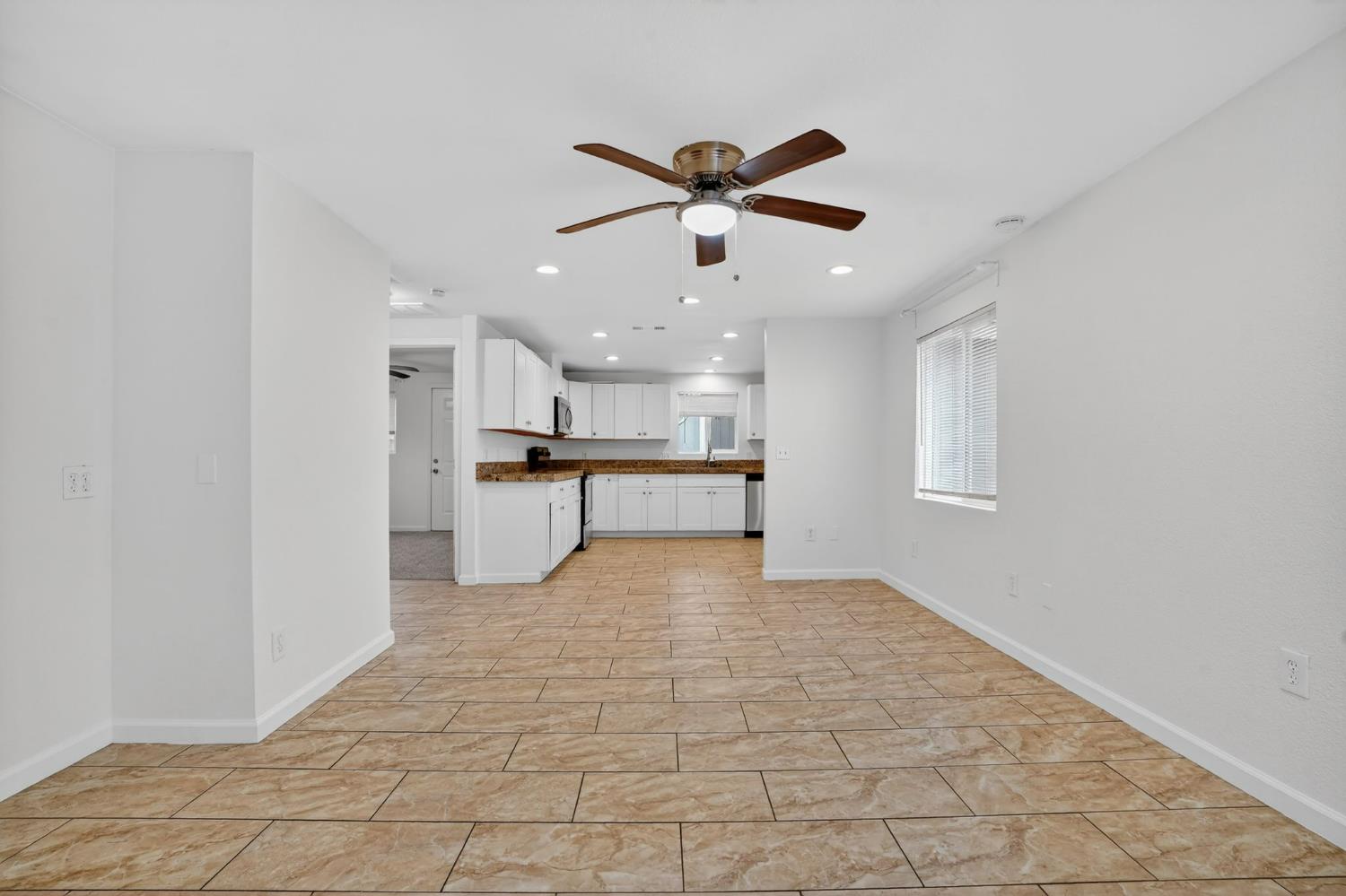 418 E Granger Ave, Modesto, CA 95350