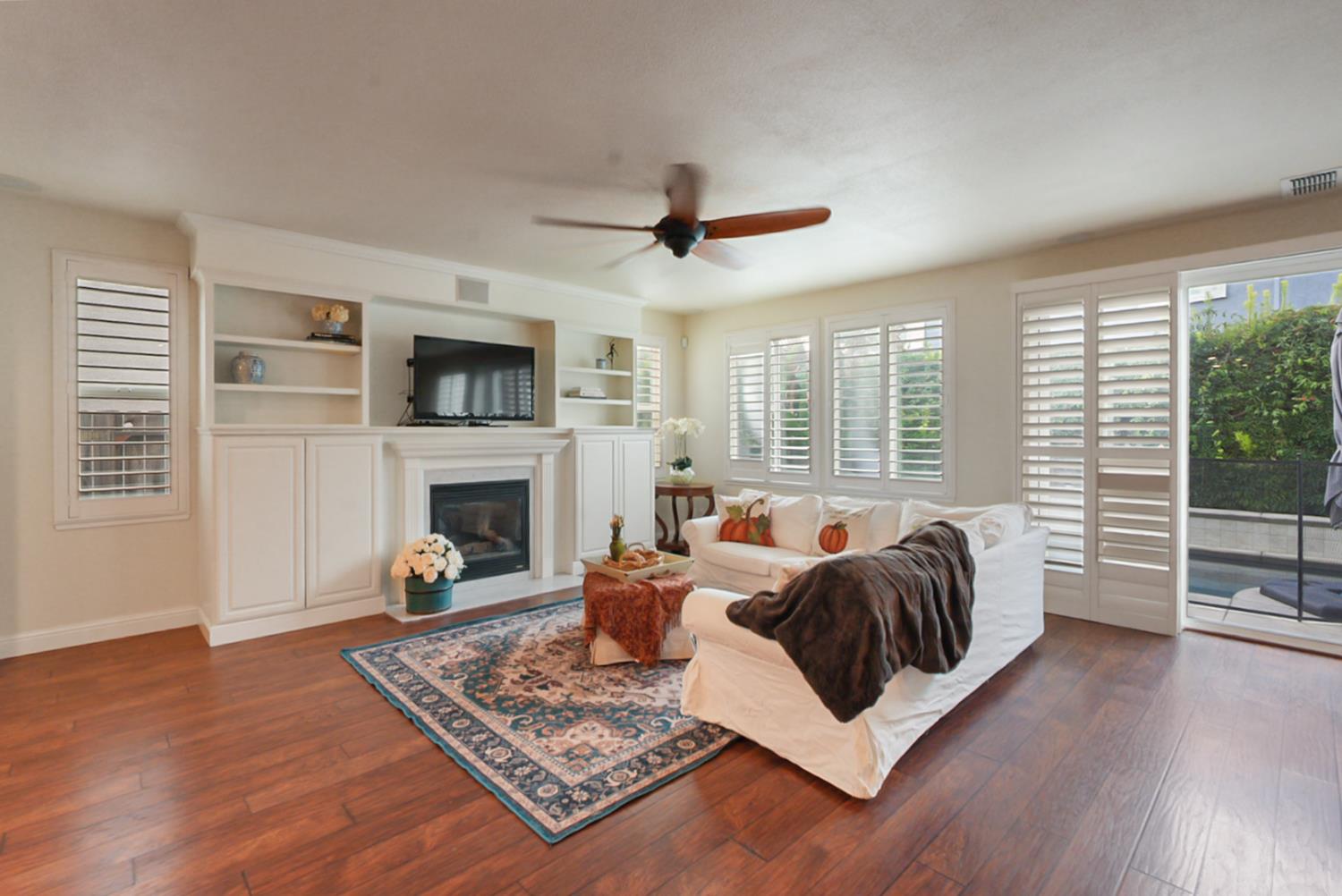 1232 Paseo Belleza, Turlock, CA 95382