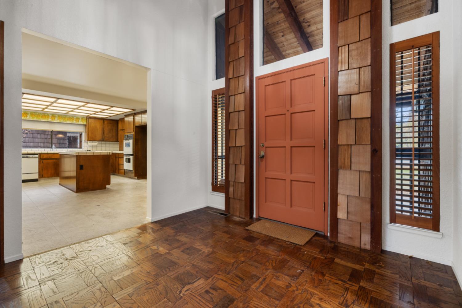 218 Brook Way, Modesto, CA 95354