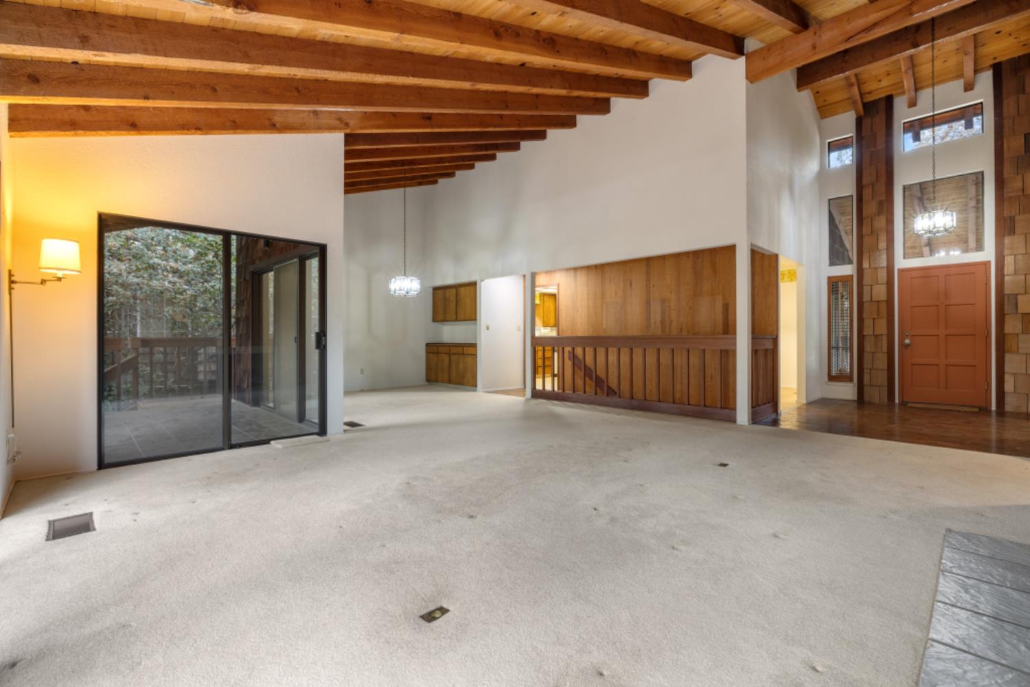 218 Brook Way, Modesto, CA 95354