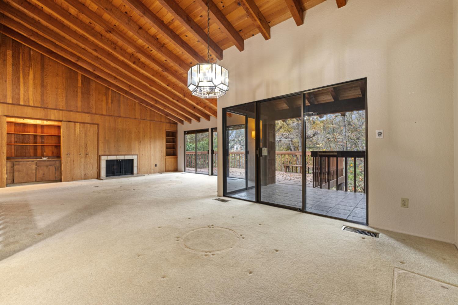 218 Brook Way, Modesto, CA 95354