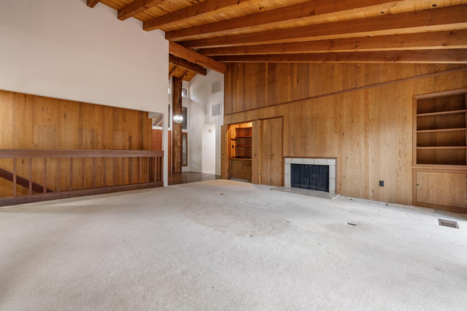 218 Brook Way, Modesto, CA 95354