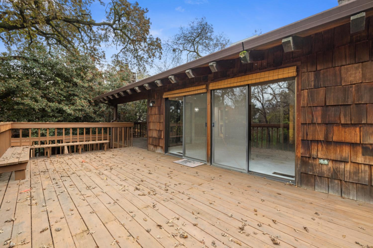 218 Brook Way, Modesto, CA 95354