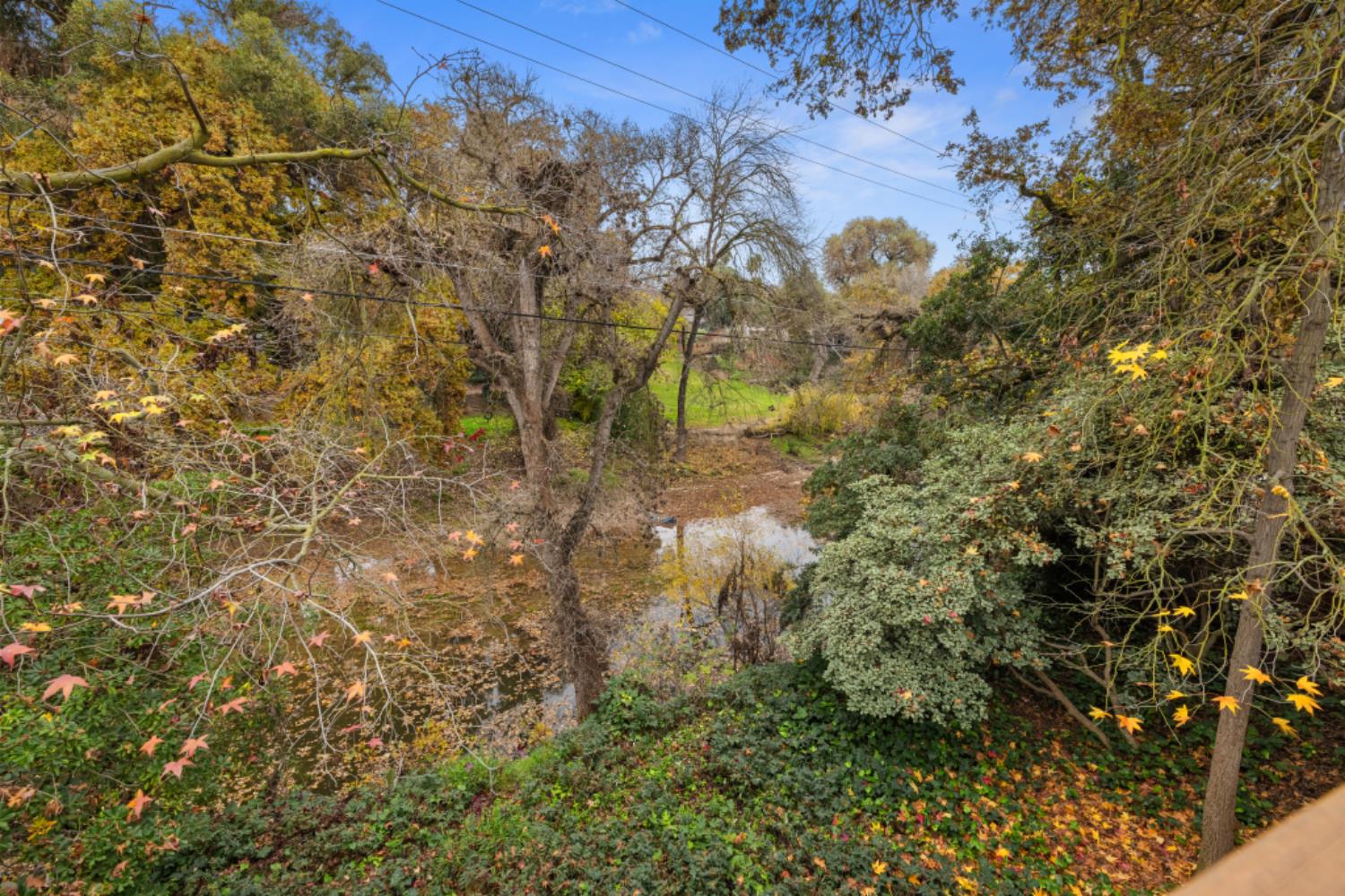 218 Brook Way, Modesto, CA 95354