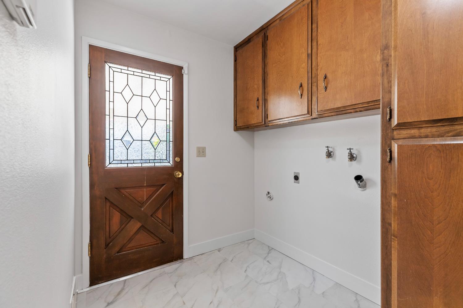 2620 Portsmouth Ln, Modesto, CA 95355