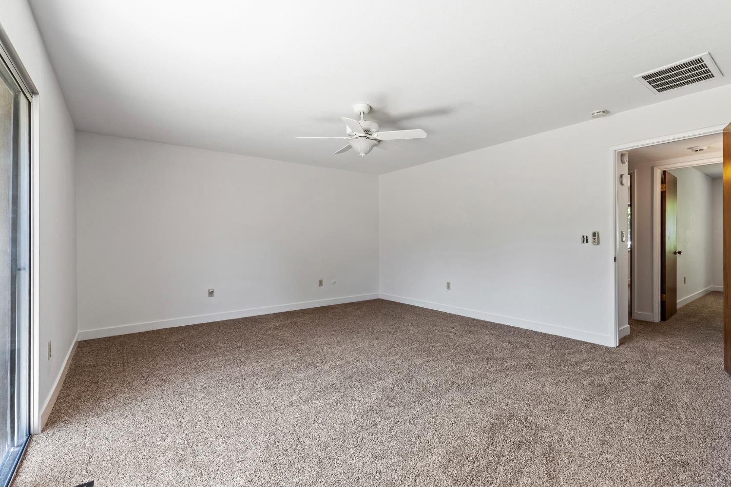 2620 Portsmouth Ln, Modesto, CA 95355