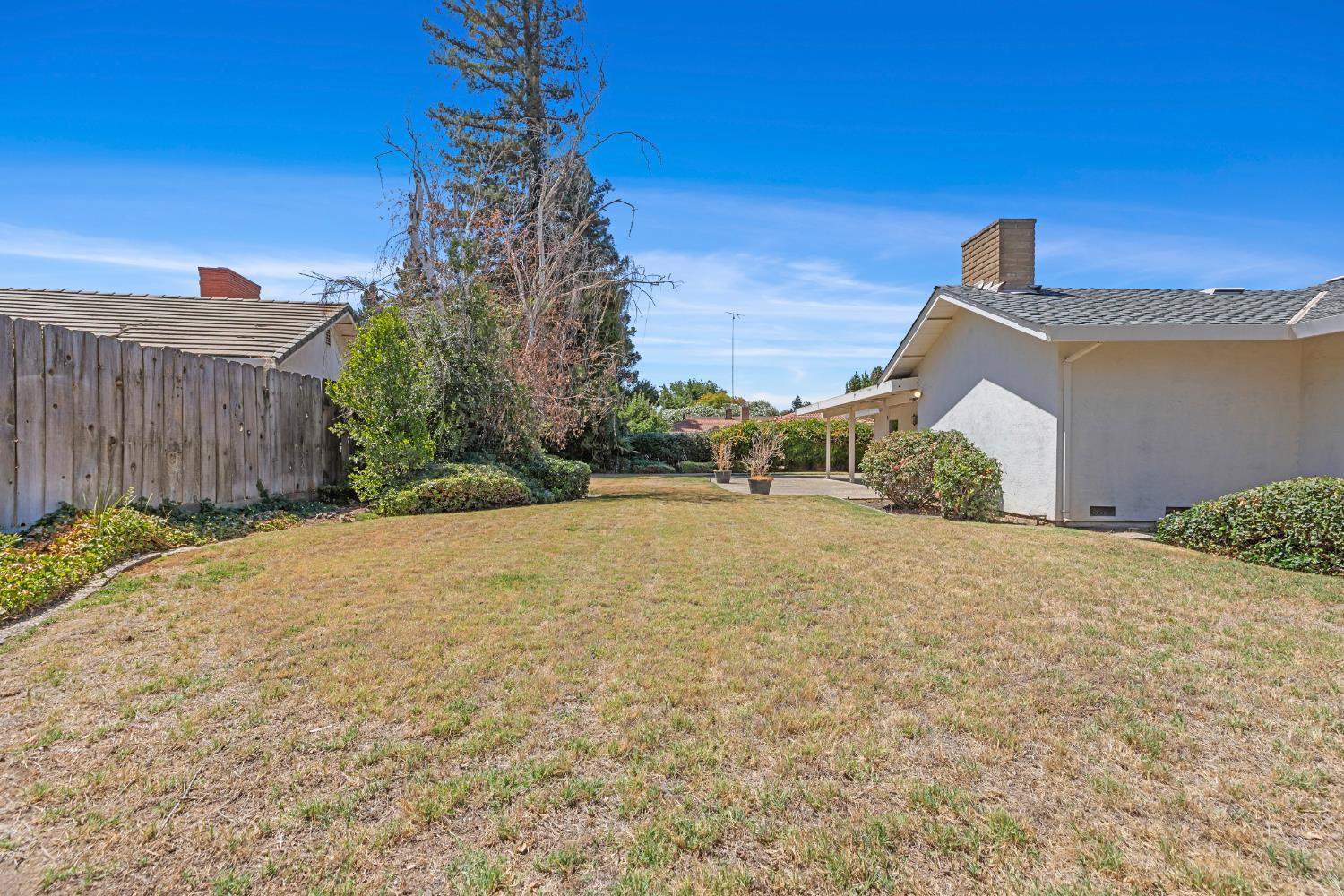 2620 Portsmouth Ln, Modesto, CA 95355