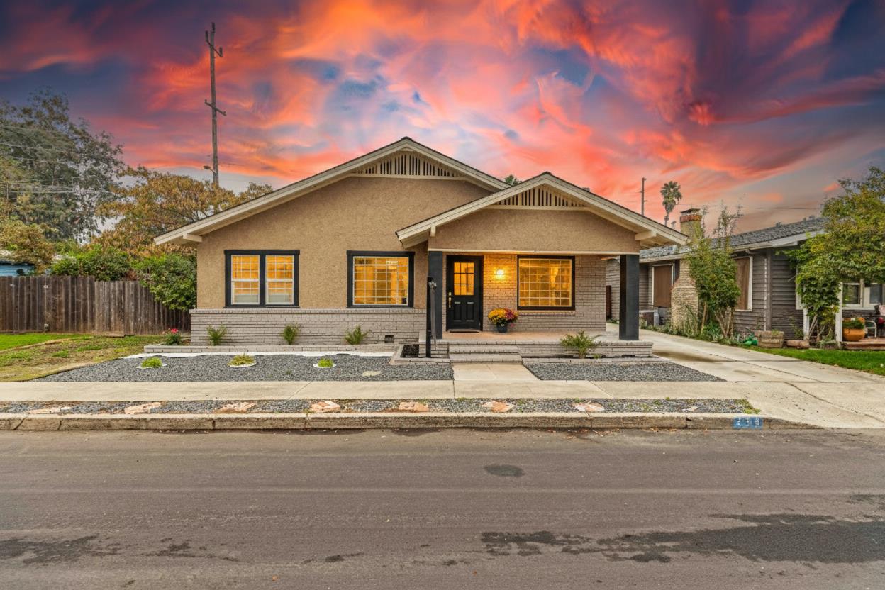 223 Achor Ct, Modesto, CA 95354