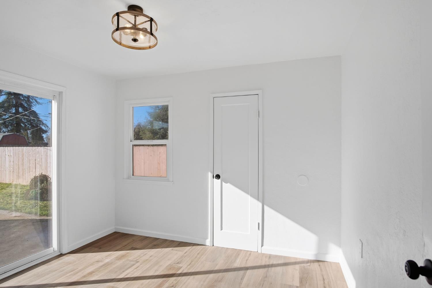 816 Dawn Dr, Modesto, CA 95350