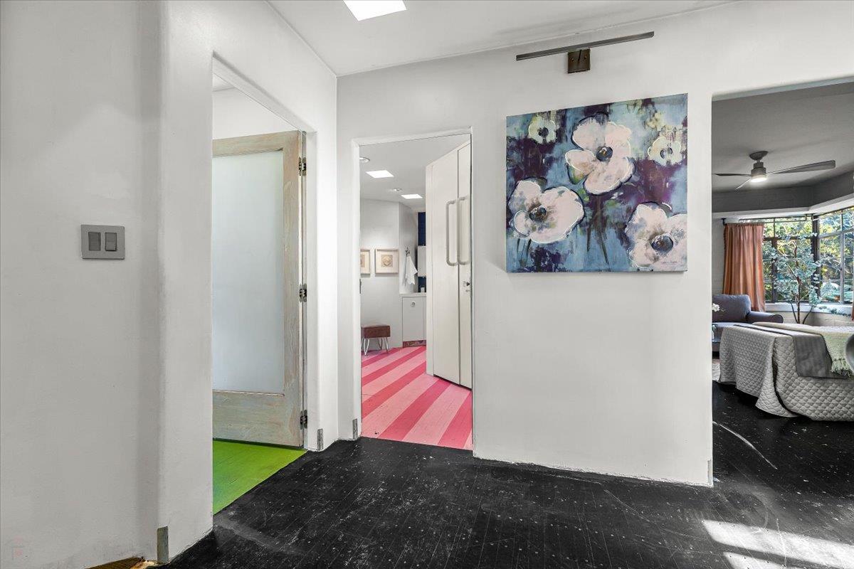 1018 W Morris Ave, Modesto, CA 95350