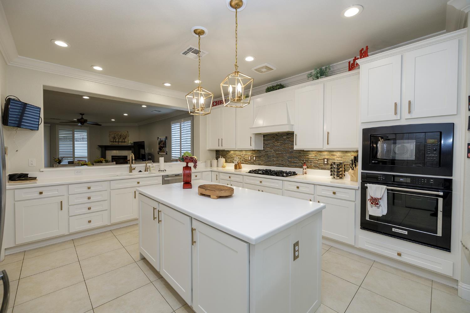 1771 Fox Trot Way, Manteca, CA 95336