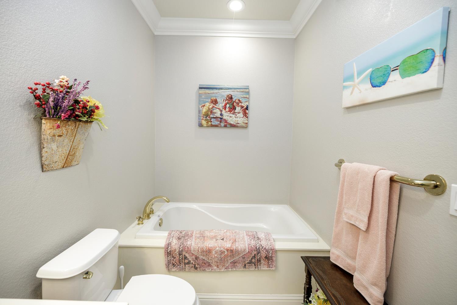 1771 Fox Trot Way, Manteca, CA 95336