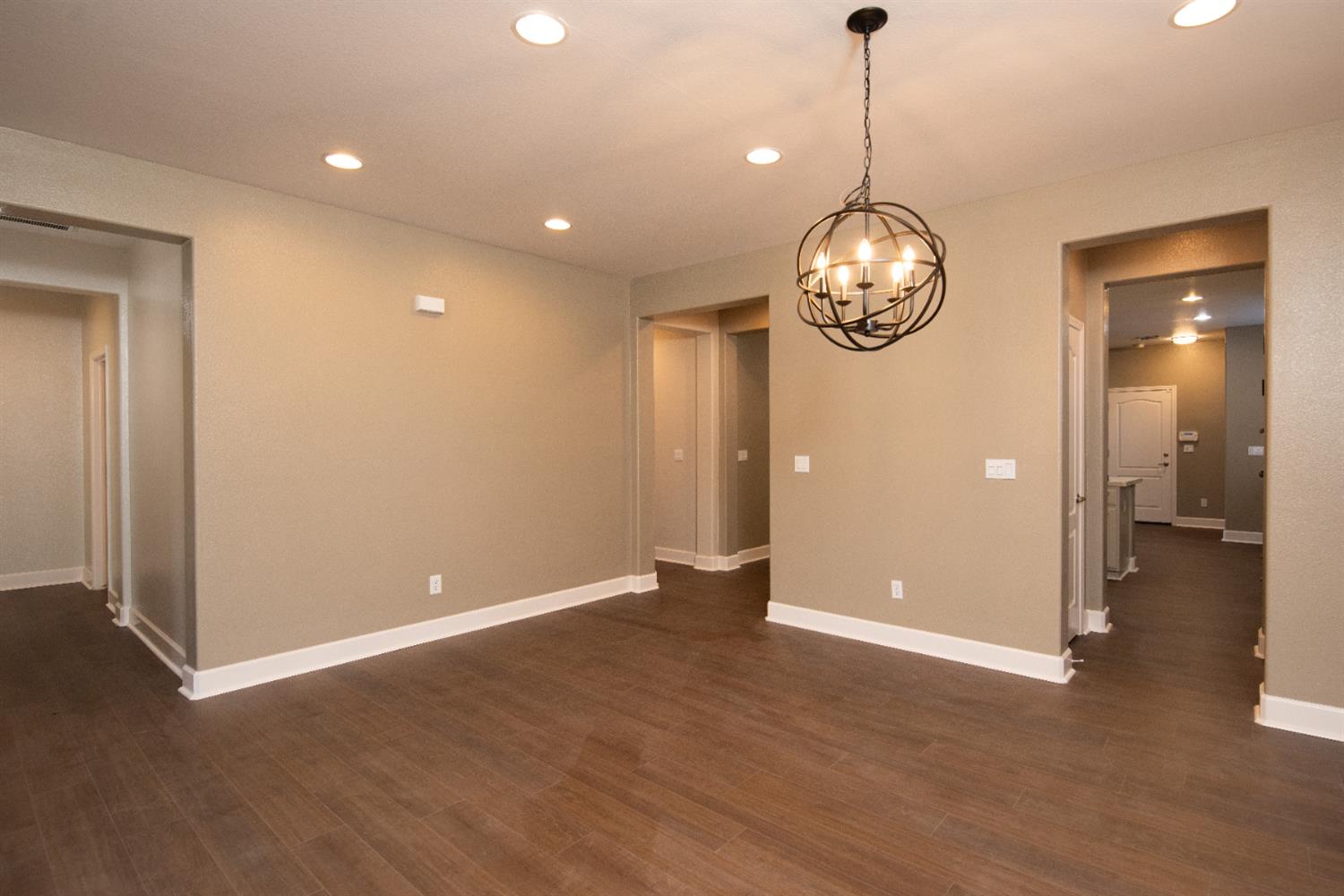 2370 Shire Way, Oakdale, CA 95361