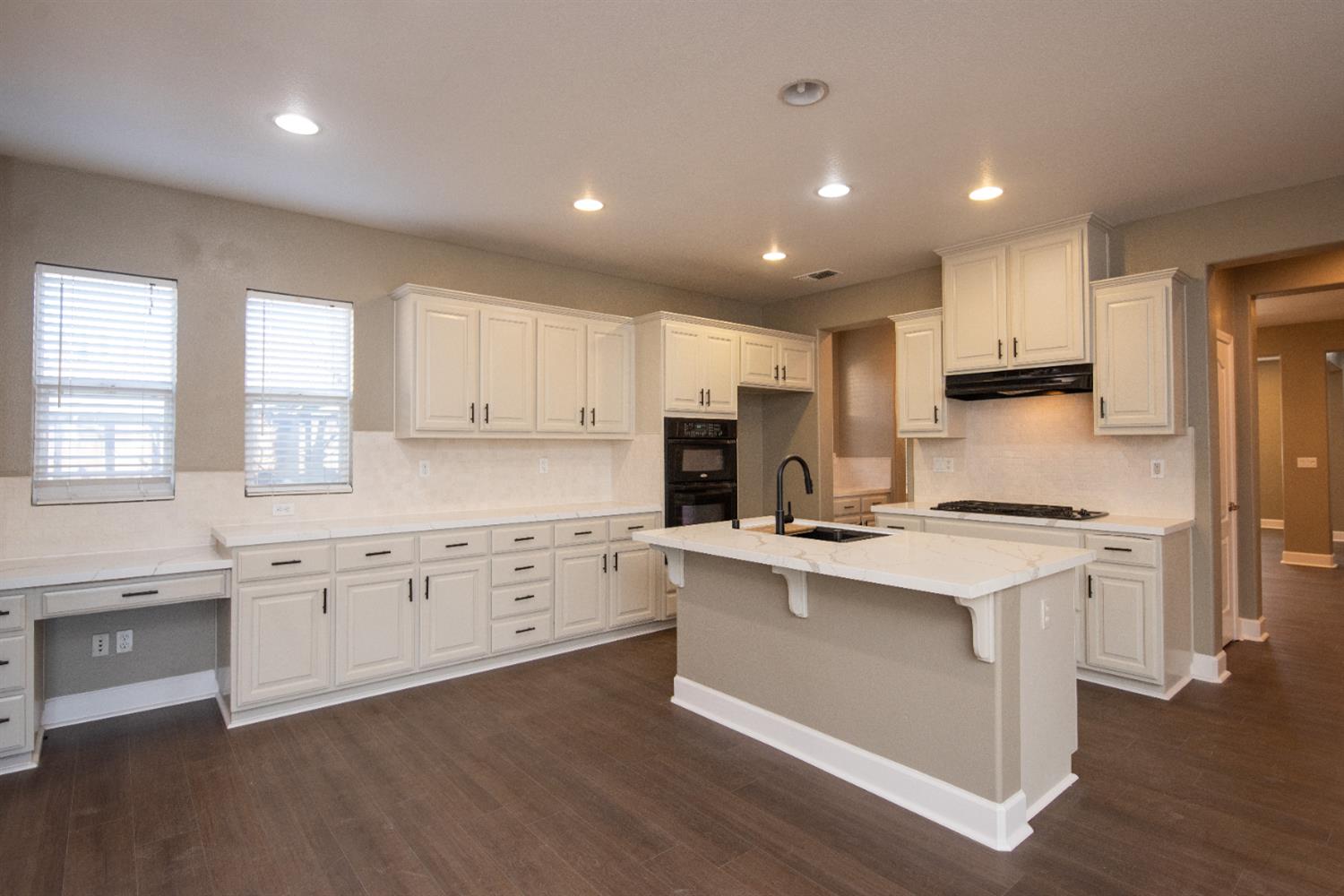 2370 Shire Way, Oakdale, CA 95361