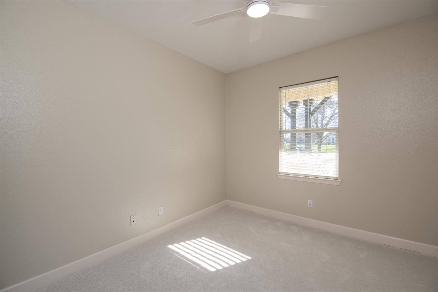 2370 Shire Way, Oakdale, CA 95361