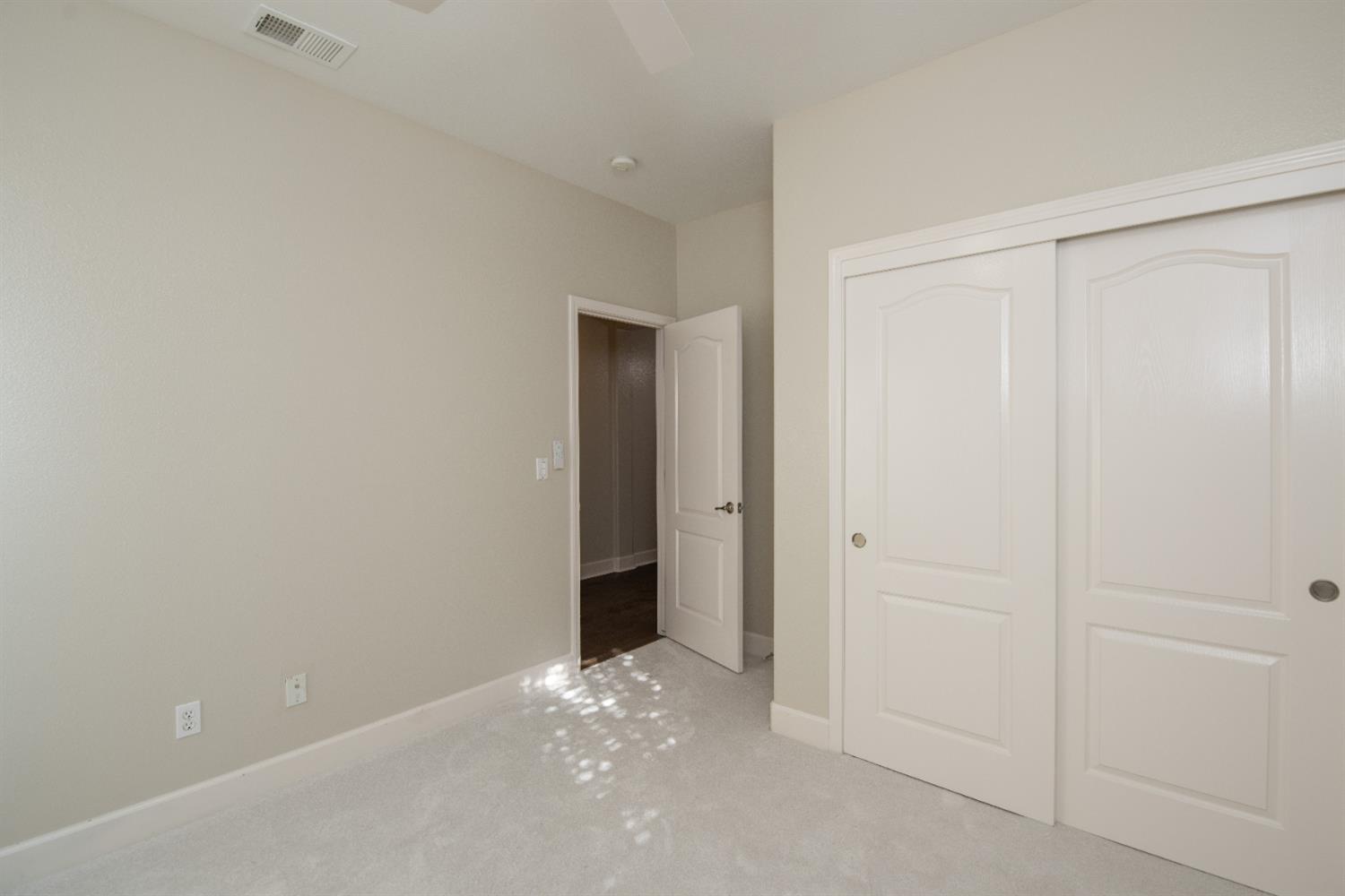 2370 Shire Way, Oakdale, CA 95361