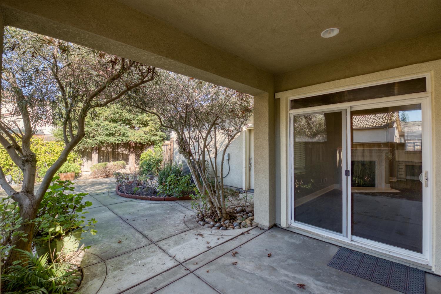 2370 Shire Way, Oakdale, CA 95361