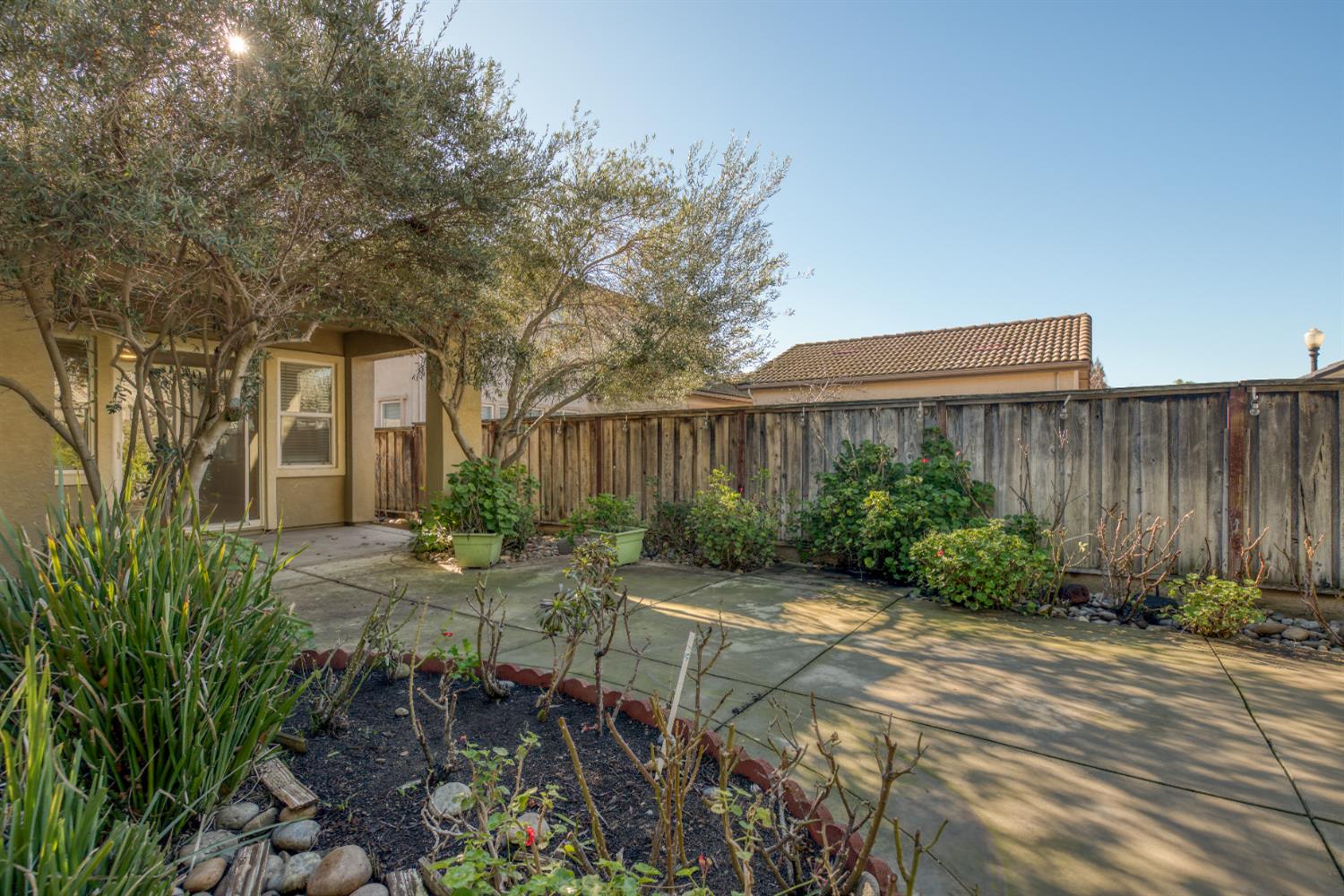 2370 Shire Way, Oakdale, CA 95361