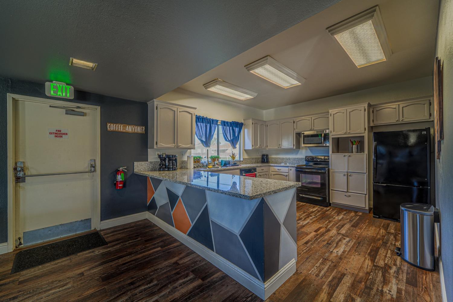 167 Clipper Ln, Modesto, CA 95356