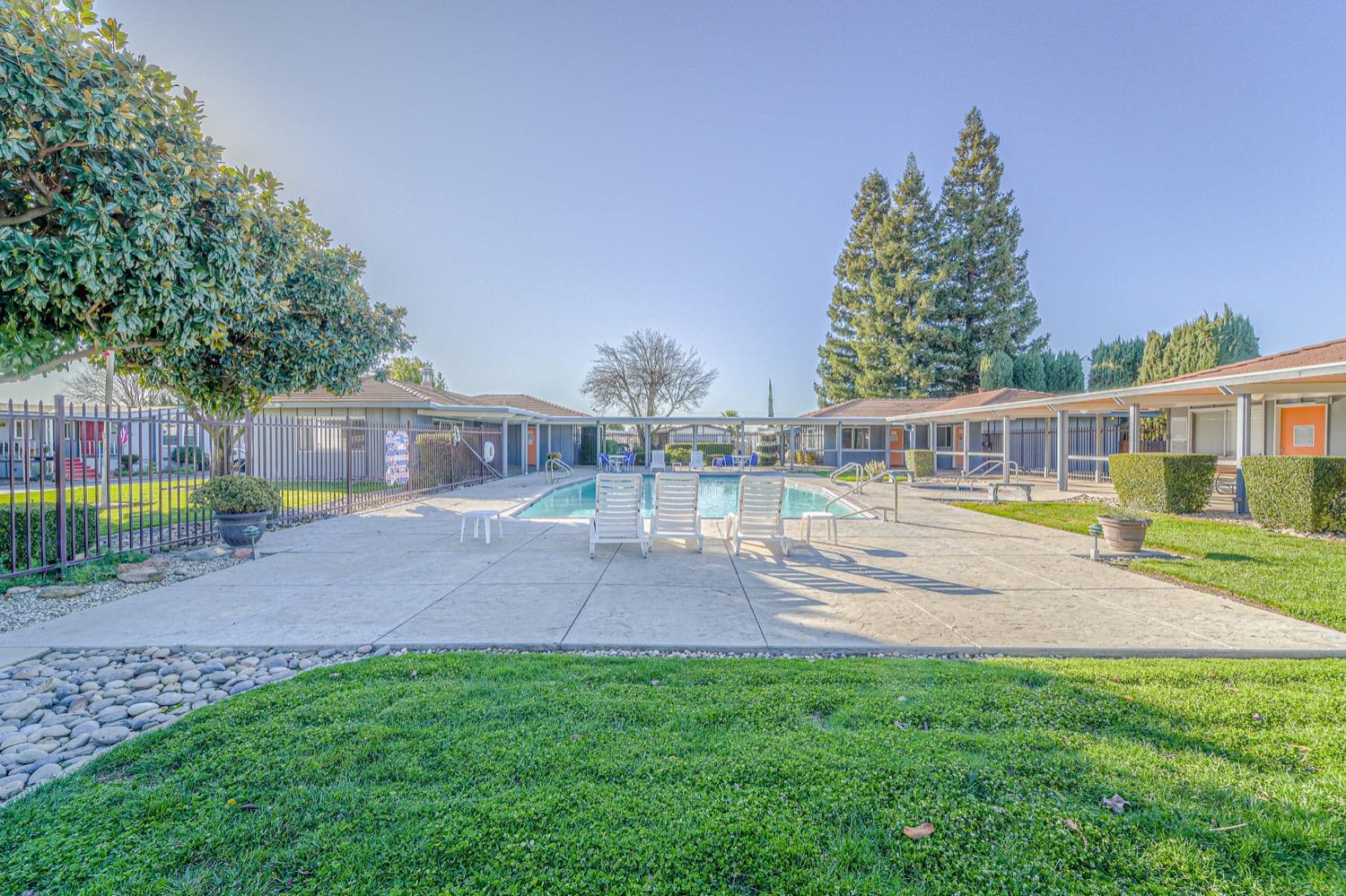 167 Clipper Ln, Modesto, CA 95356