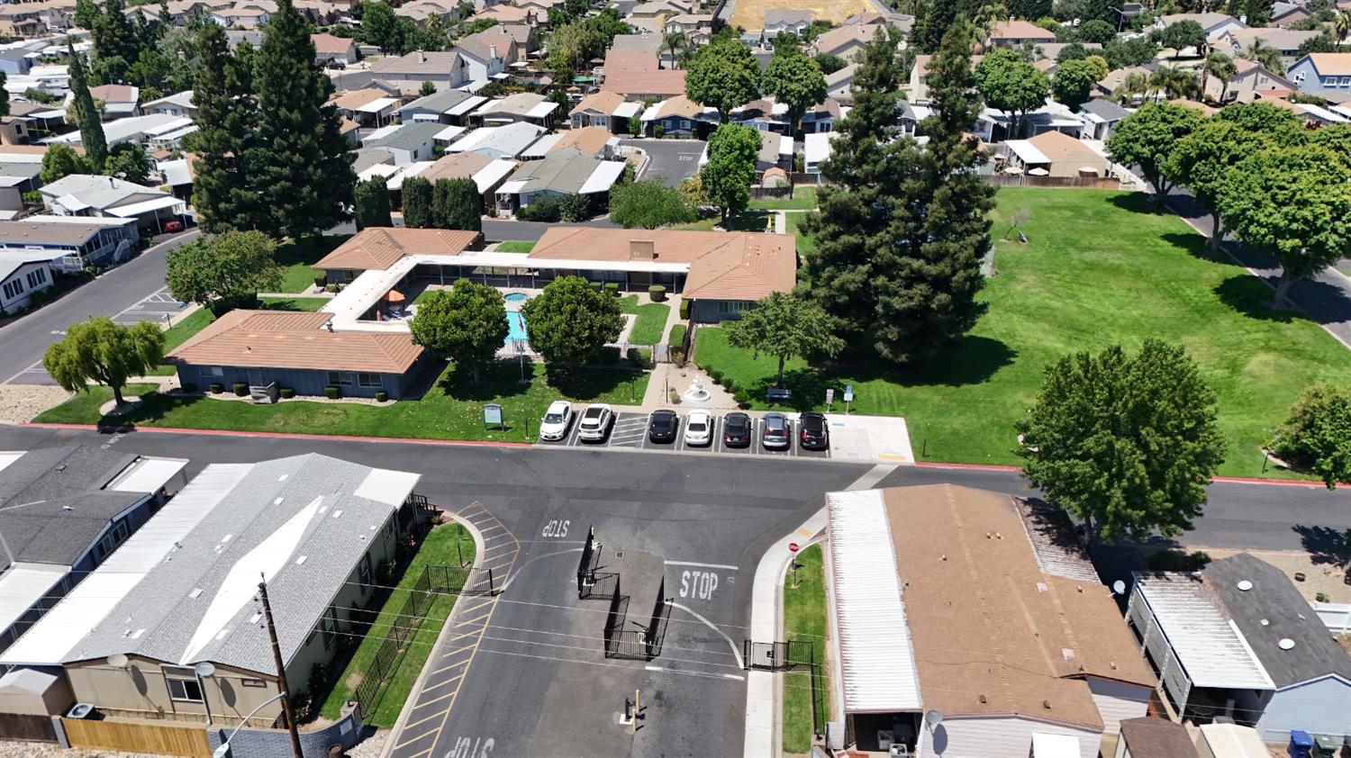 167 Clipper Ln, Modesto, CA 95356