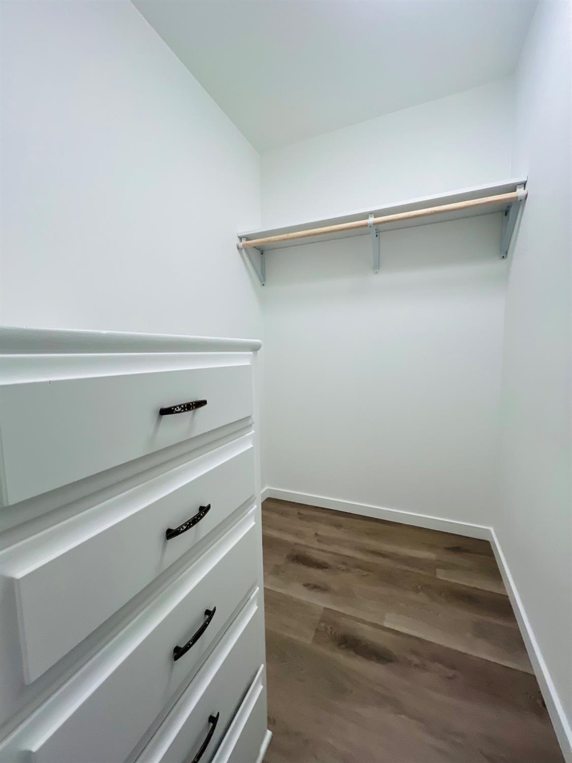 2307 Oakdale Rd #32, Modesto, CA 95355