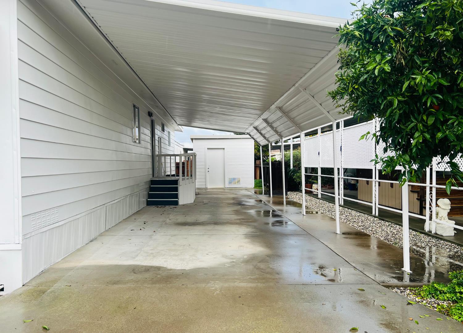 2307 Oakdale Rd #32, Modesto, CA 95355