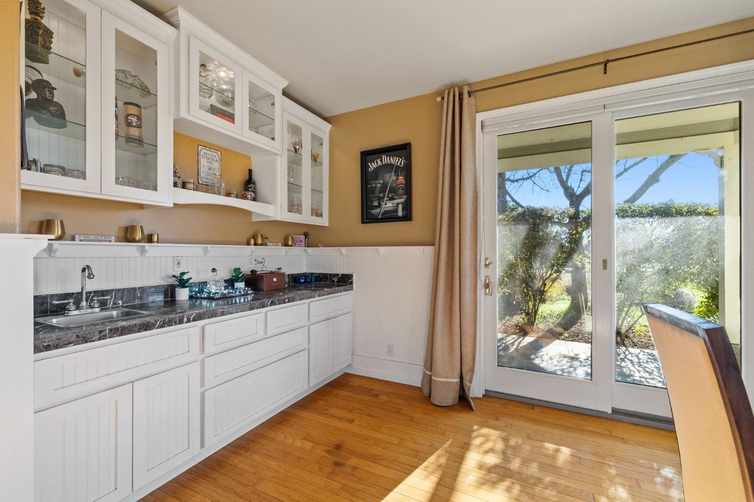 2300 Oak Creek Dr, Copperopolis, CA 95228