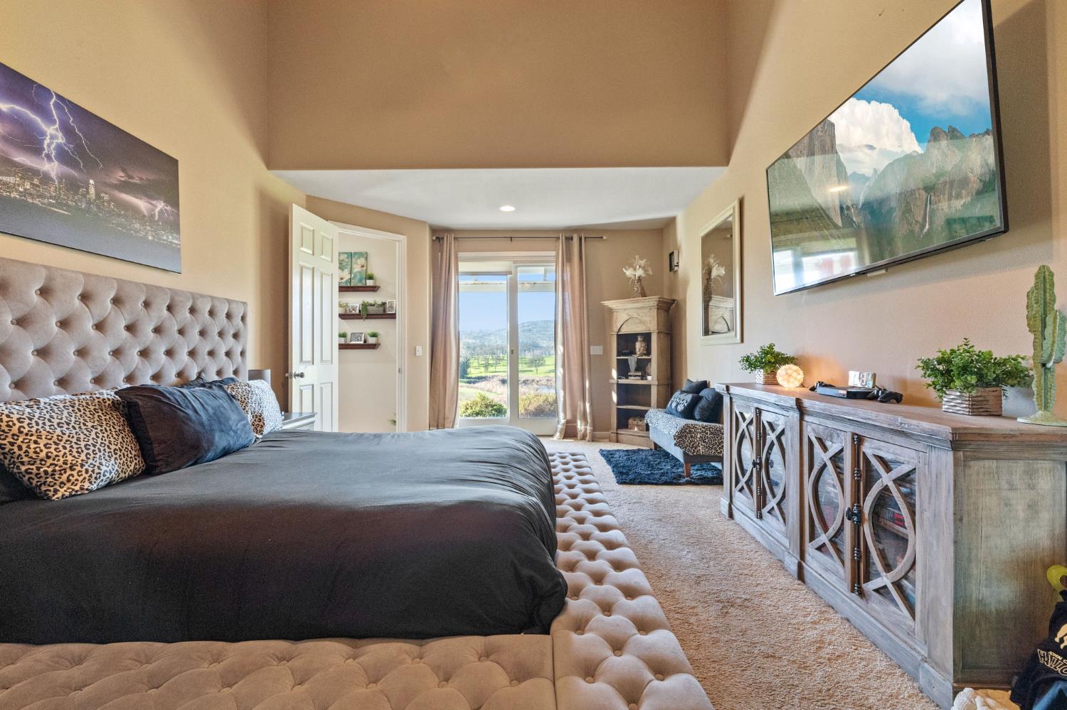 2300 Oak Creek Dr, Copperopolis, CA 95228