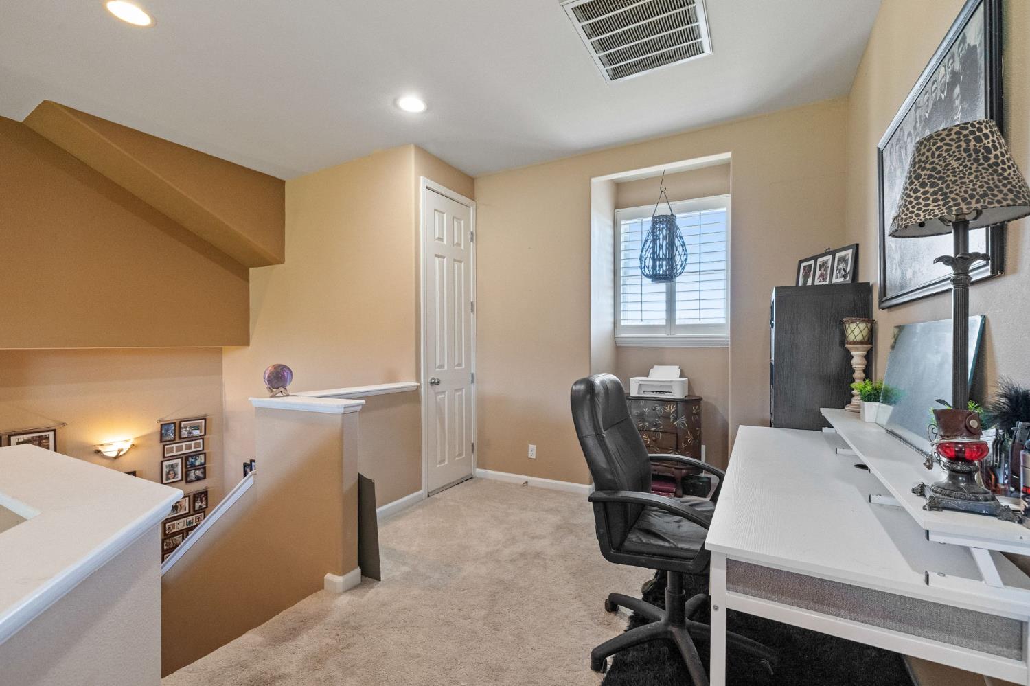 2300 Oak Creek Dr, Copperopolis, CA 95228