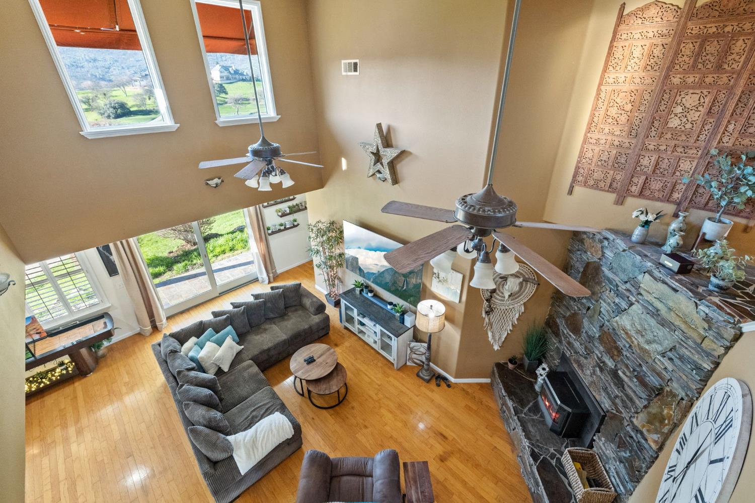 2300 Oak Creek Dr, Copperopolis, CA 95228