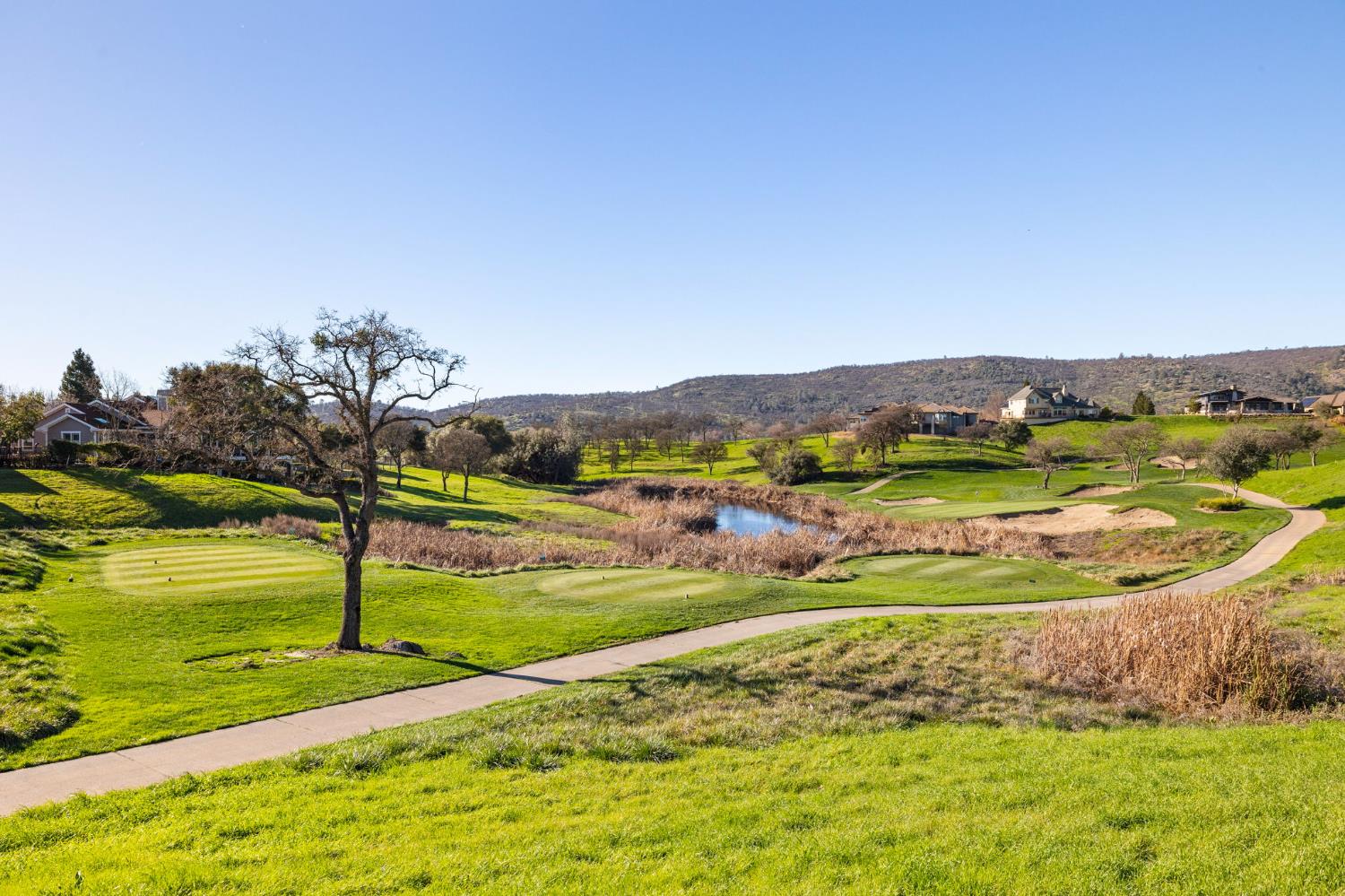 2300 Oak Creek Dr, Copperopolis, CA 95228