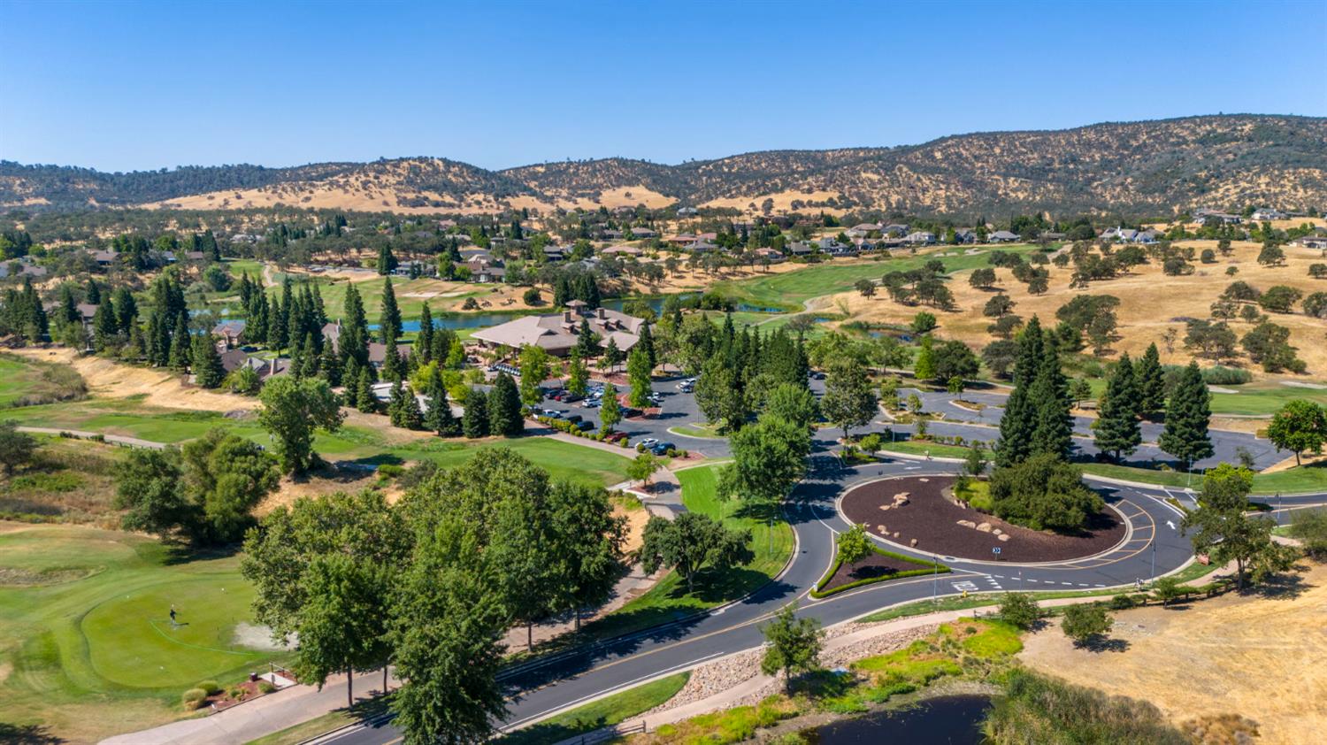 2300 Oak Creek Dr, Copperopolis, CA 95228