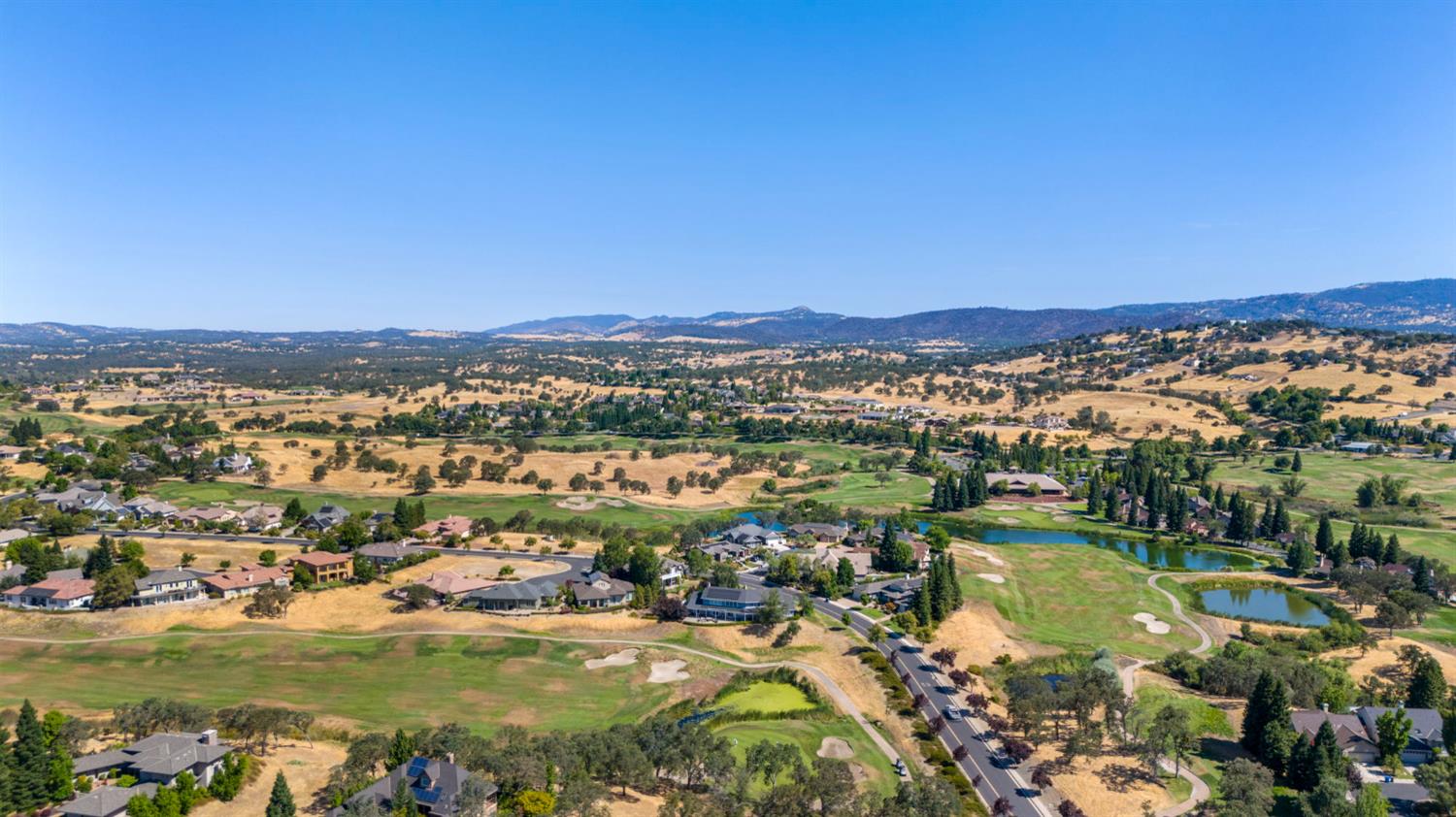 2300 Oak Creek Dr, Copperopolis, CA 95228